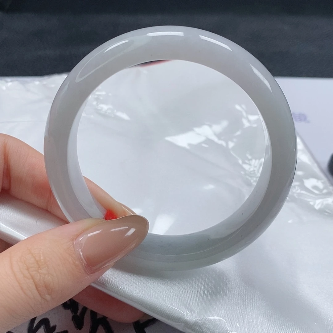 【闪购商品】翡翠手镯未镶嵌445号