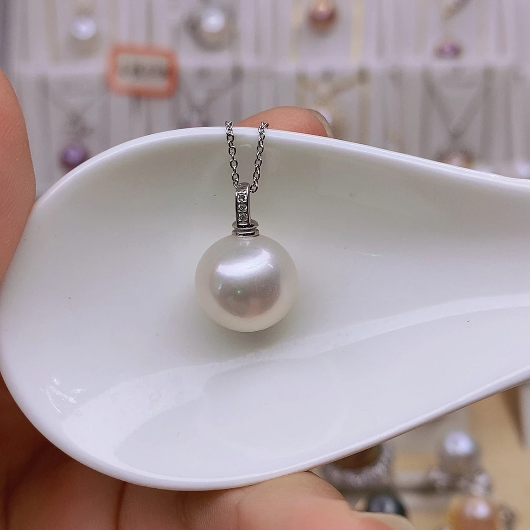 淡水珍珠银S925镶嵌吊坠(赠链)
