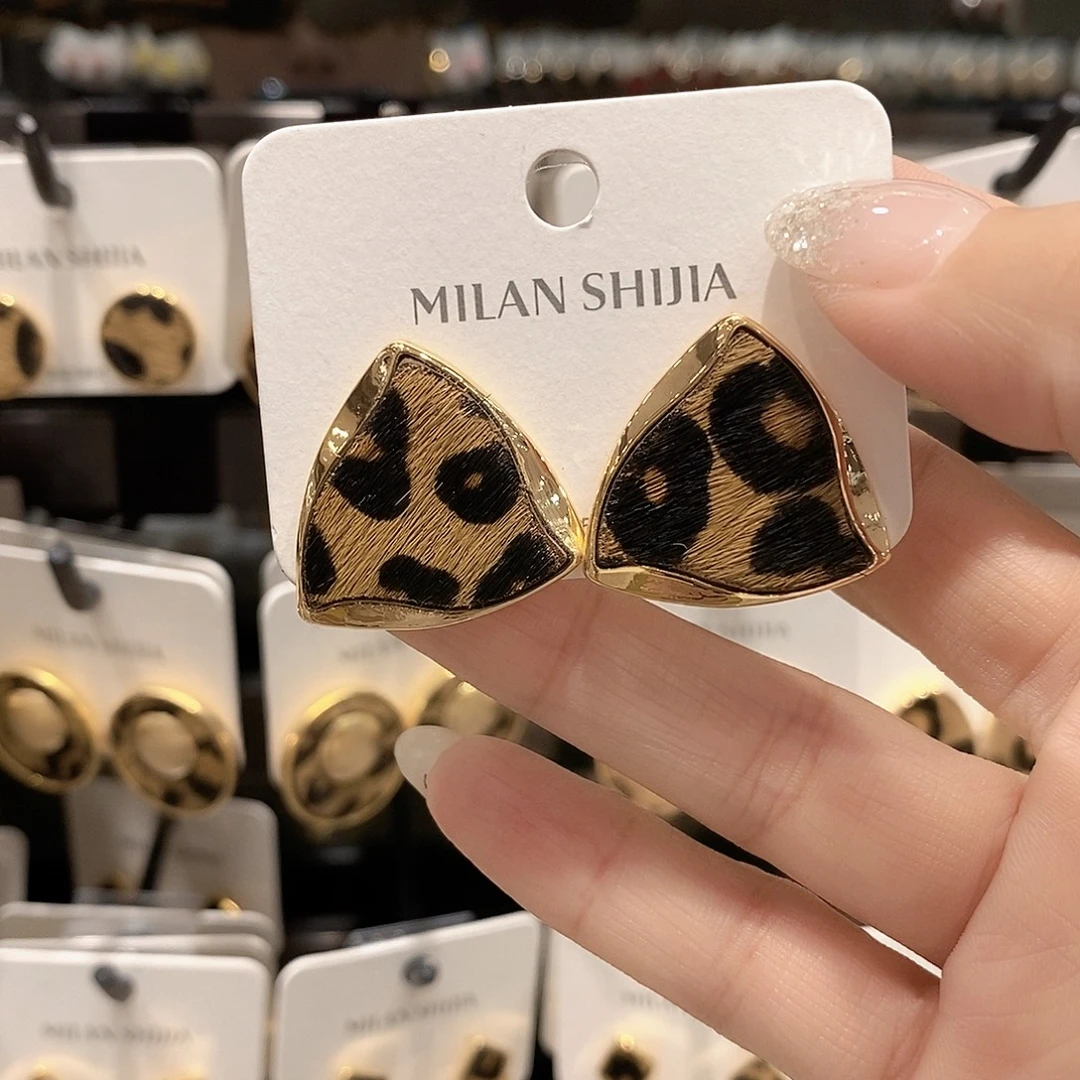 铜合金925银三角豹纹耳钉