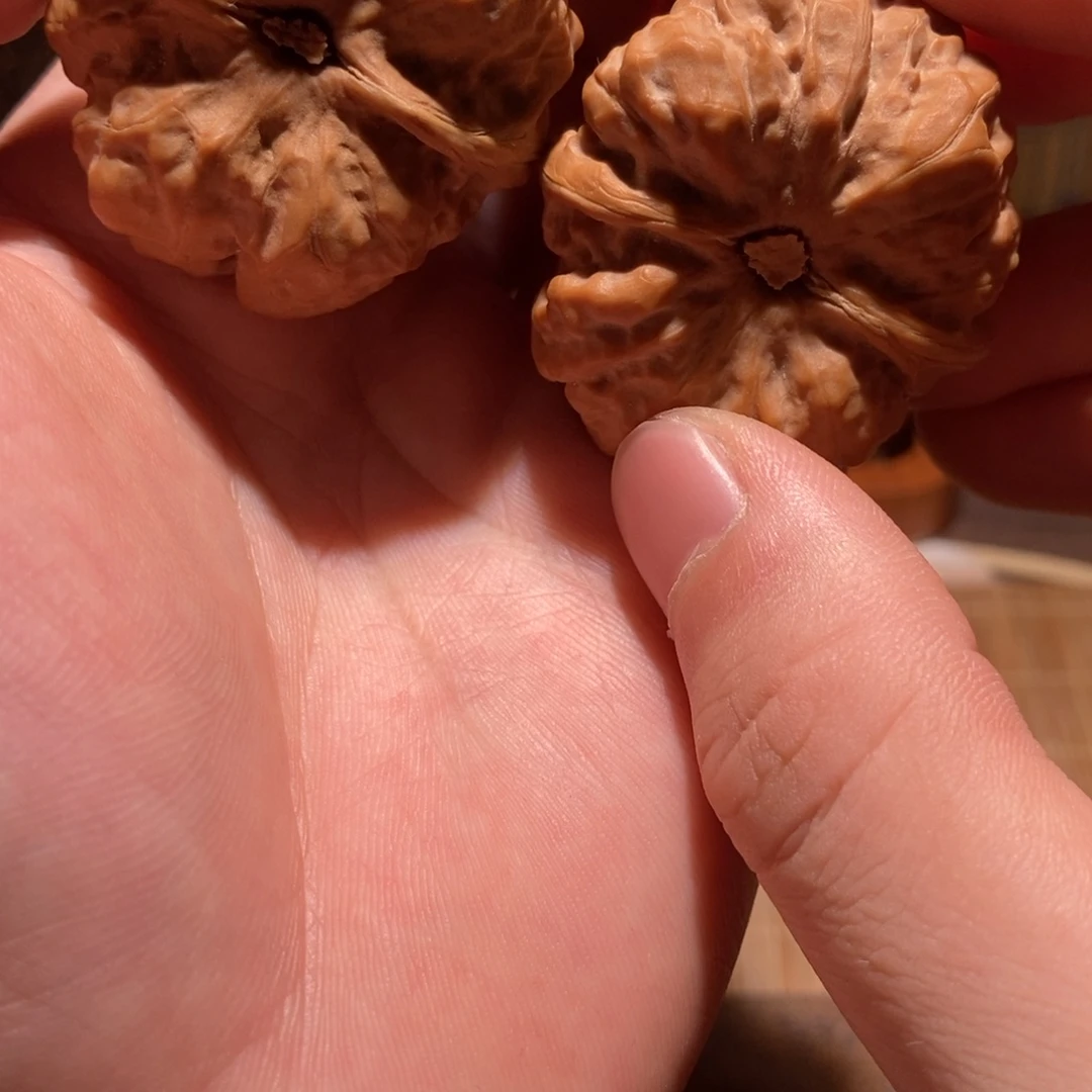 ༺***༻文玩核桃吊坠蛤蟆头D04