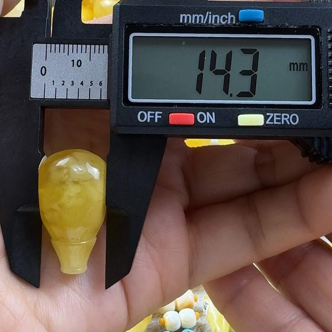 津***子蜜蜡未镶嵌裸石16杂