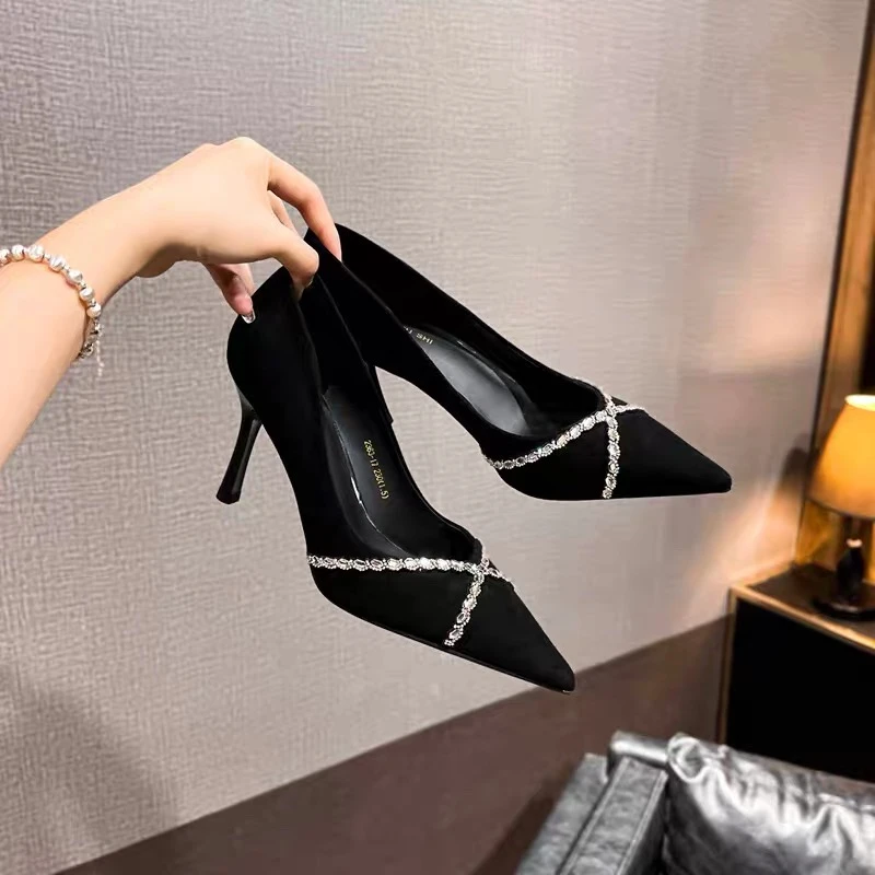 （7厘米）2301-127黑色绒面细跟高跟鞋