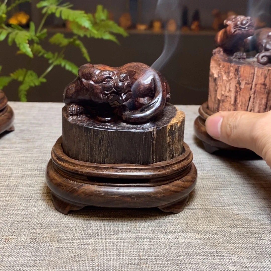 团***绒檀香紫檀（小叶紫檀）螭龙香炉纯手工雕刻
