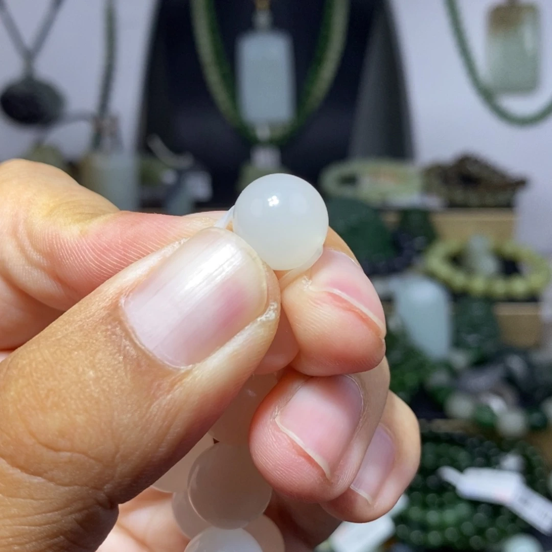 非***哦未镶嵌手链和田玉