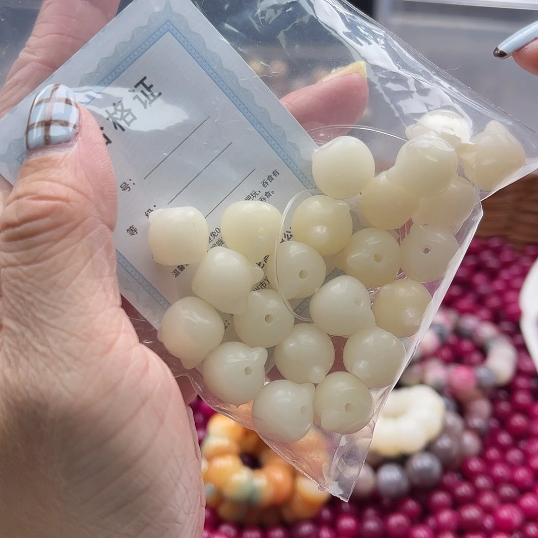 白玉菩提吊坠A/12mm/20颗锅底