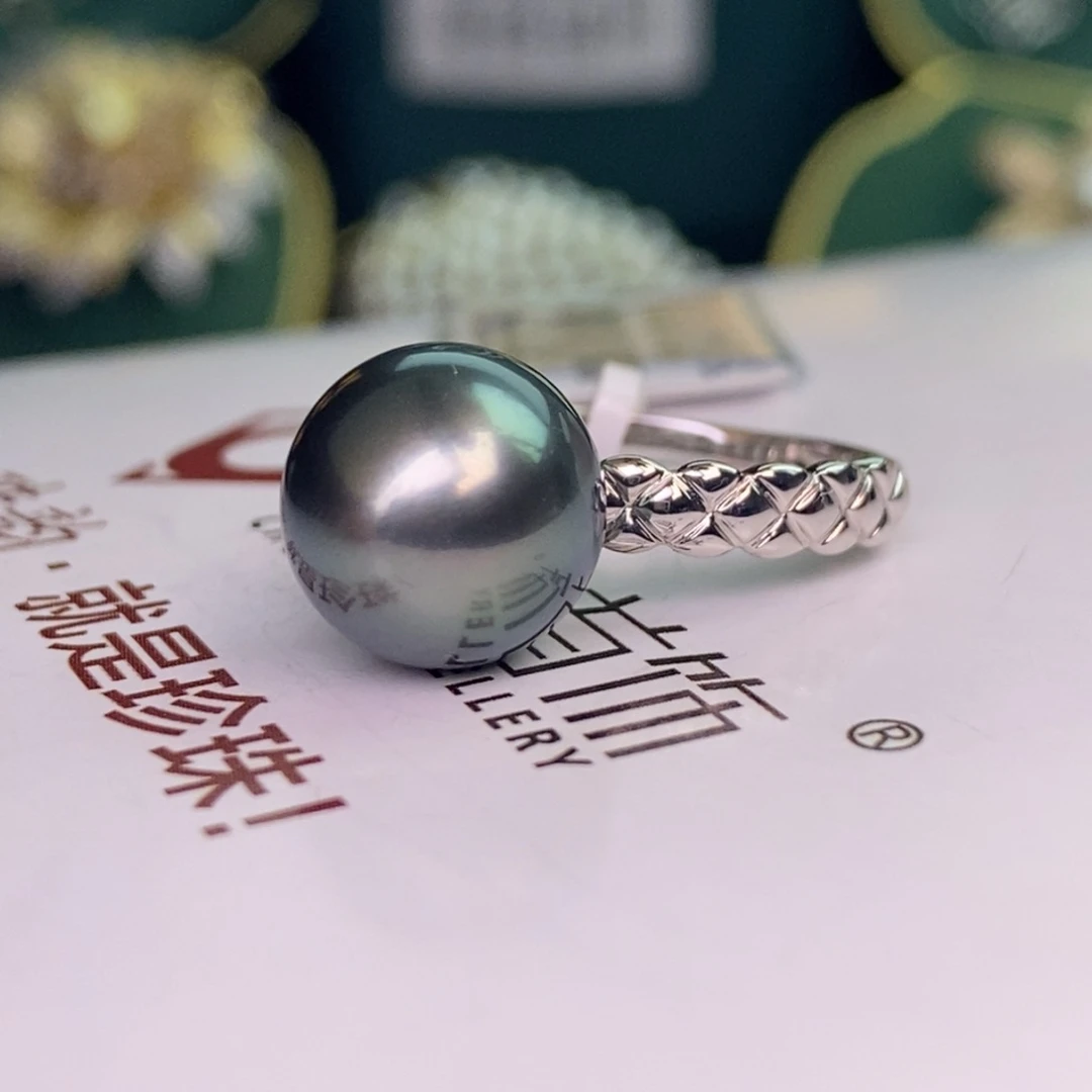 18K金镶嵌戒指海水珍珠