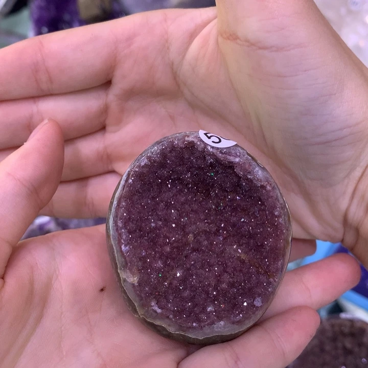 未镶嵌水晶大型摆件（非配饰）