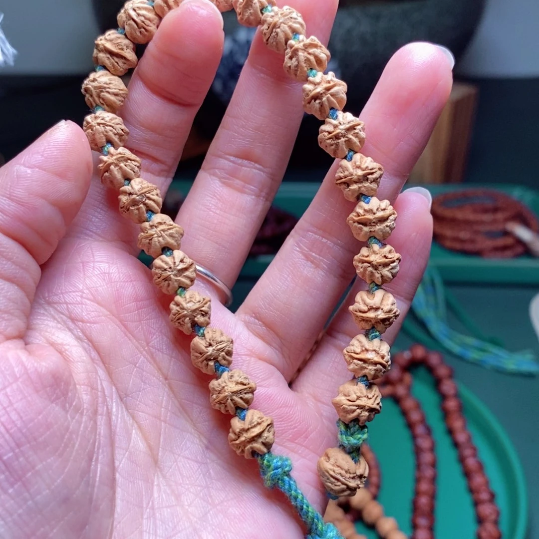 吊坠柏香籽/百香籽228彼岸花