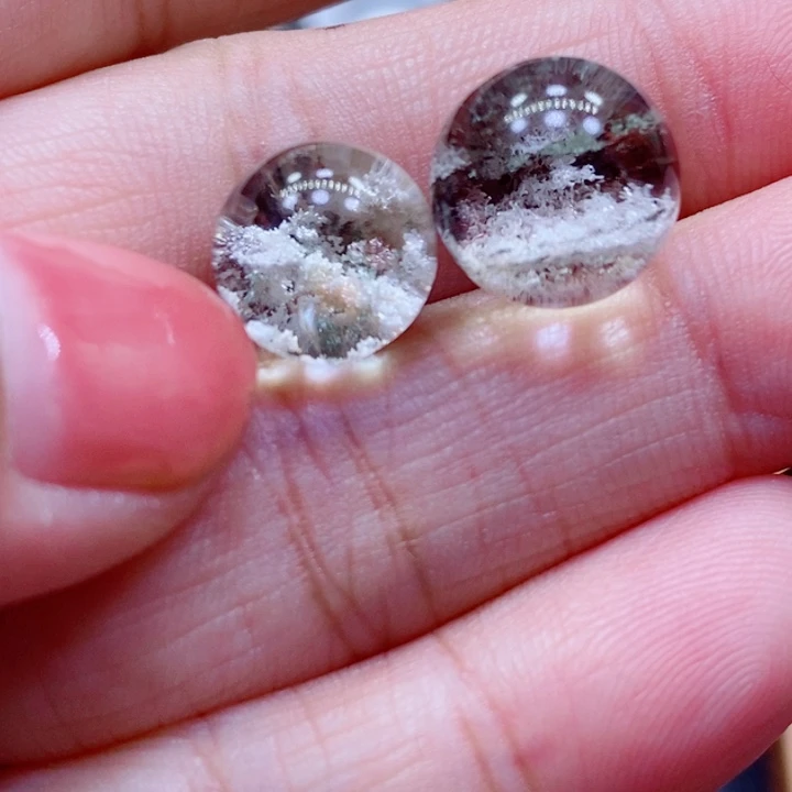 颈饰未镶嵌水晶大**哈水晶