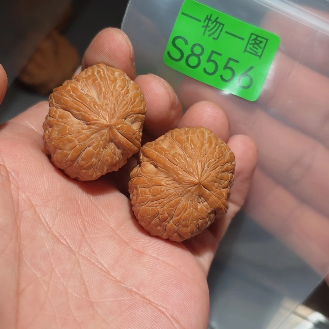 把件文玩核桃磨完