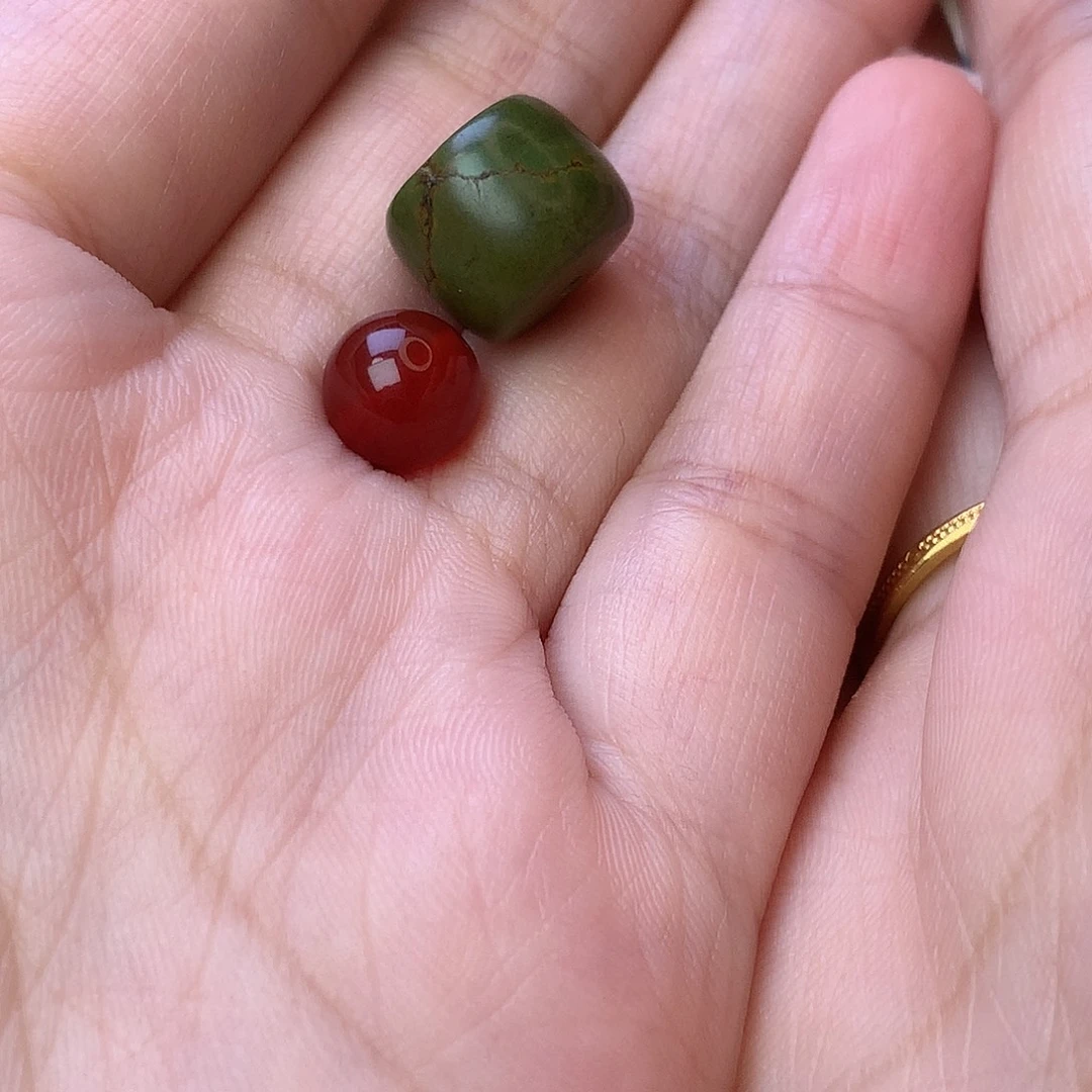 未镶嵌南红玛瑙珠宝奇石