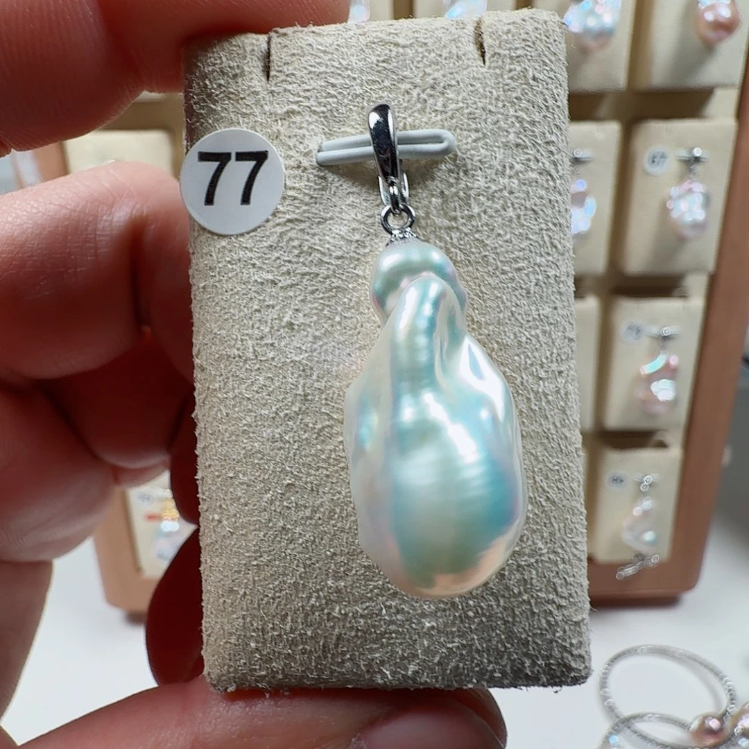 淡水珍珠颈饰合金