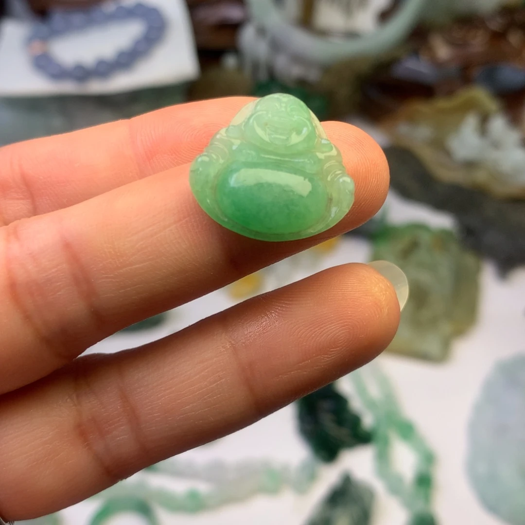 定制翡翠未镶嵌翡翠