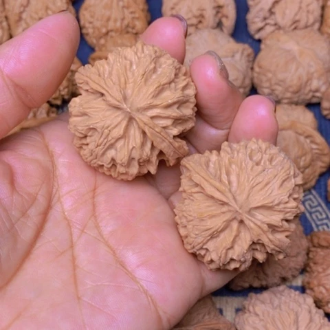 【闪购商品】文玩核桃吊坠G**宏苹果44