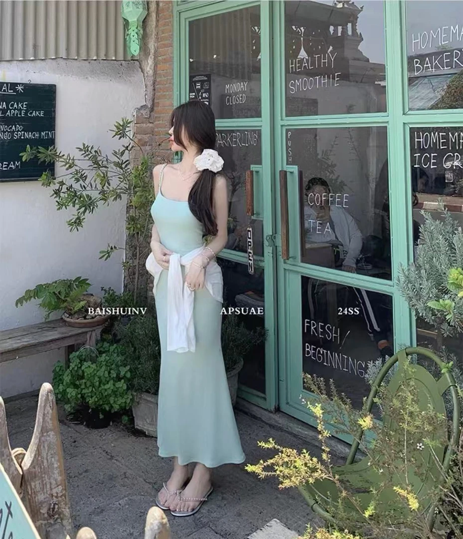 3j41-17523夏季新款法式纯欲辣妹显瘦修身吊带连衣裙休闲长袖罩衫