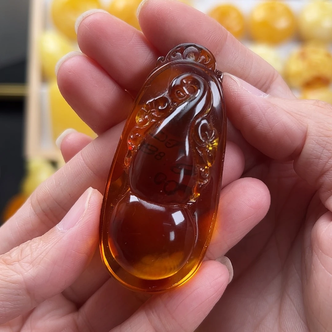 蜜蜡颈饰未镶嵌乐*蜜蜡