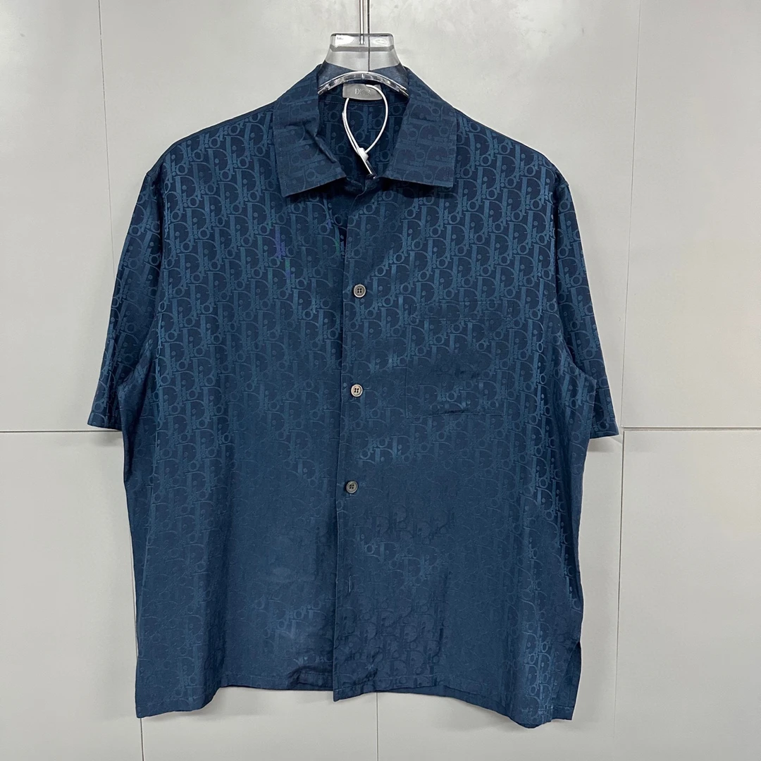 全新未使用 DIOR/迪奥 满印短袖衬衫 41码 D18383