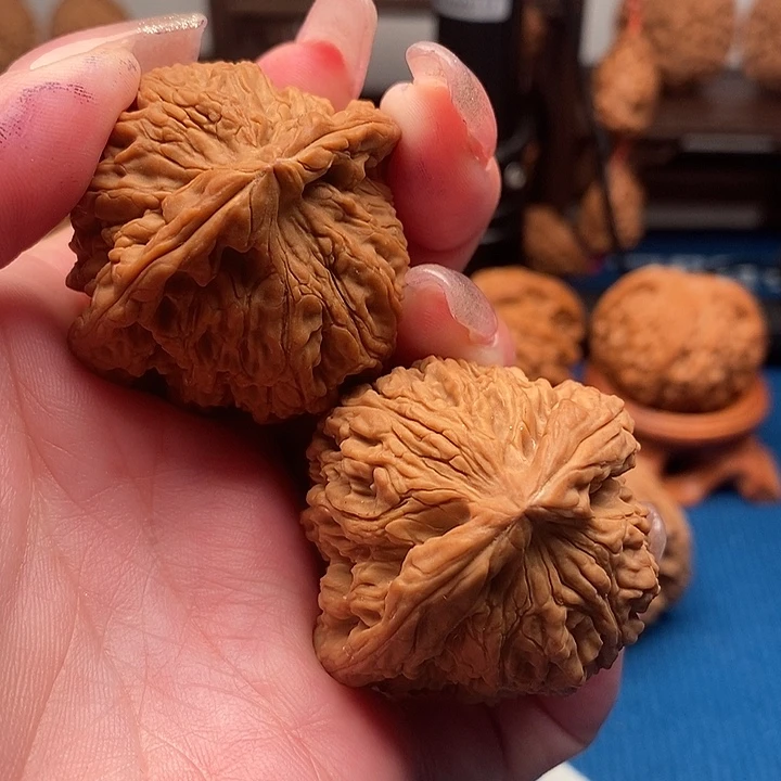 暴***檬文玩核桃吊坠南疆