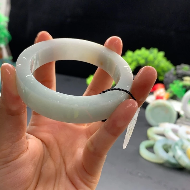 定制翡翠翡翠手镯未镶嵌