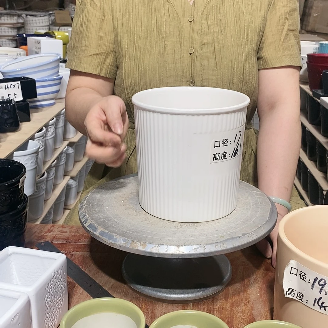 【闪购商品】微瑕花盆-023-白有孔