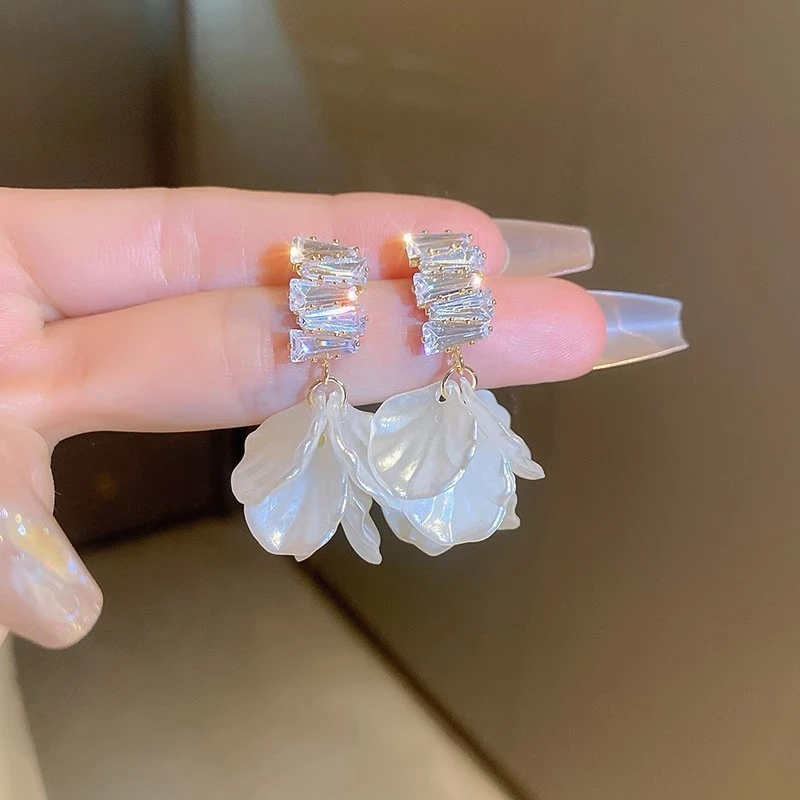合金贝壳耳饰 轻奢精致气质时尚耳环蝴蝶耳饰百搭复古时髦小姨风