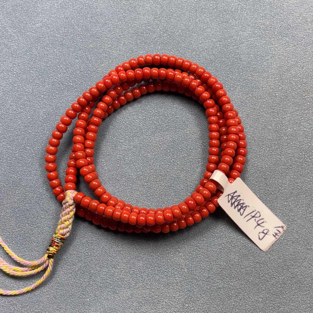 南红玛瑙多圈未镶嵌D****人