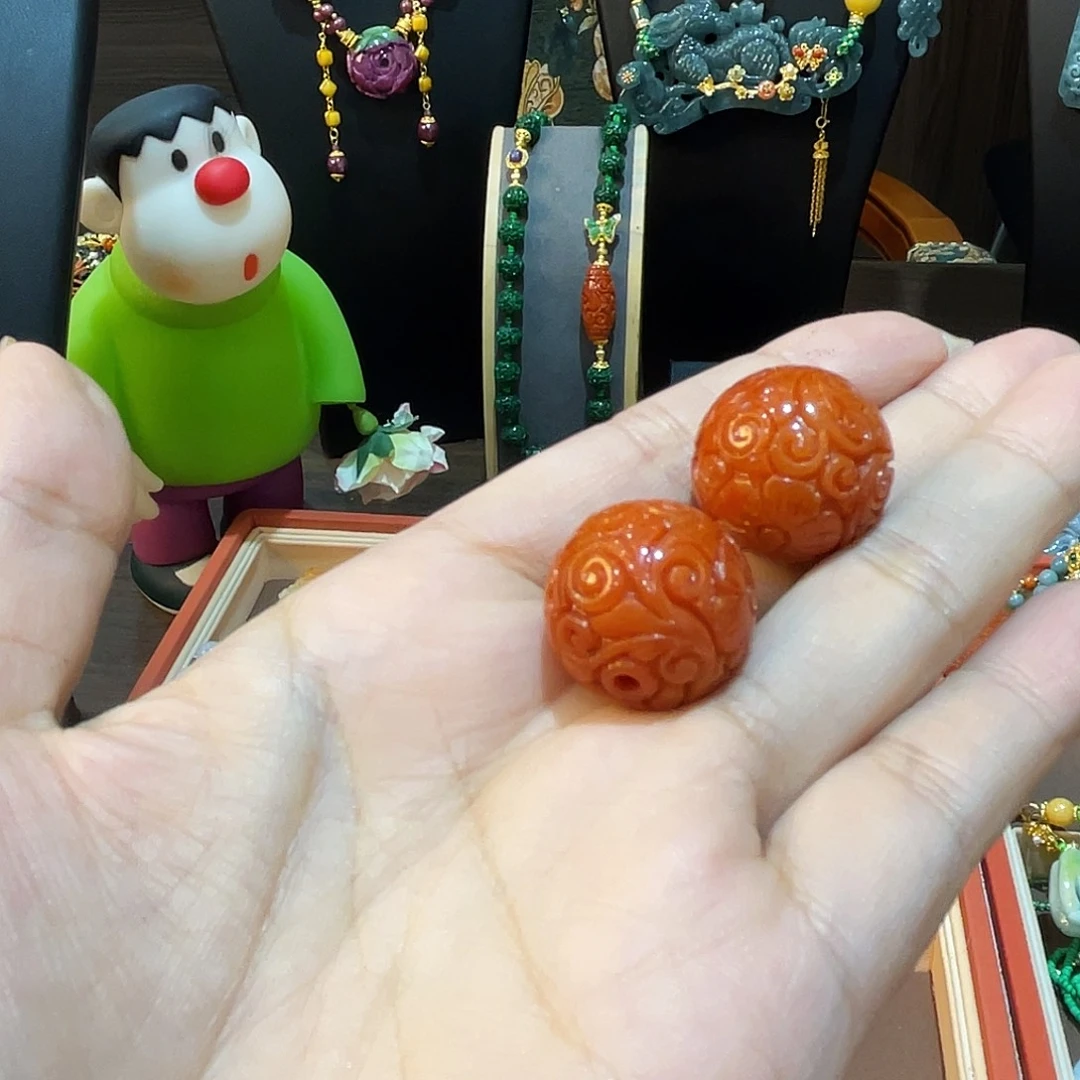 短***发翡翠未镶嵌吊坠(赠链)福利