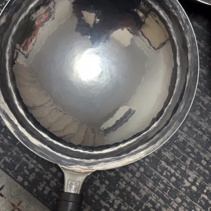 张***熟铁手工锻打铁锅36