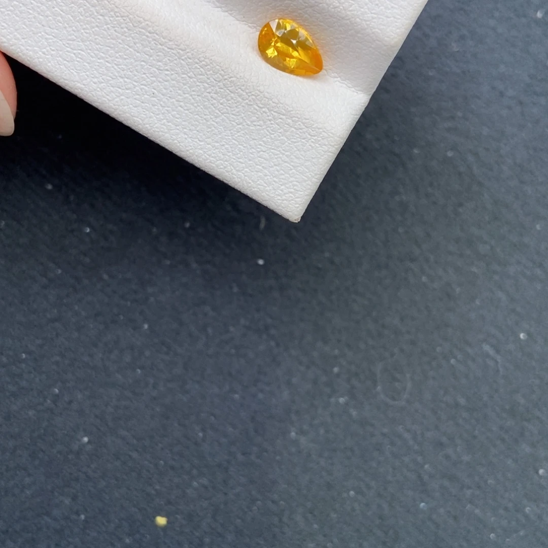 裸石蓝宝石0.75 ct