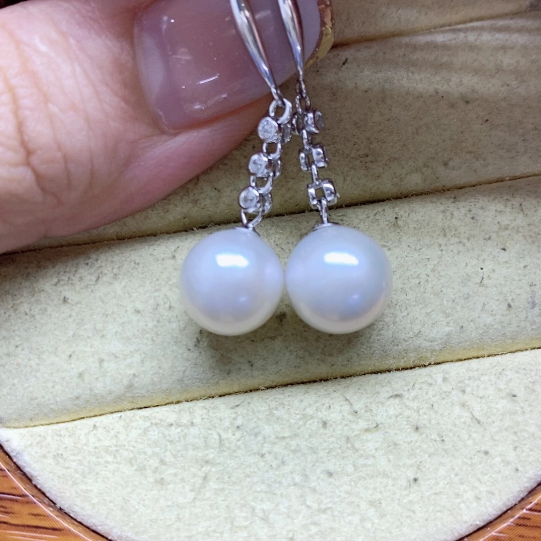 银S925镶嵌耳饰淡水珍珠