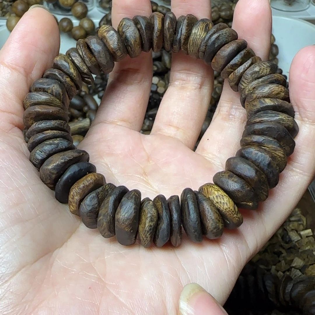 胖***蟹手串沉香单圈高油树丁包壳21.9克