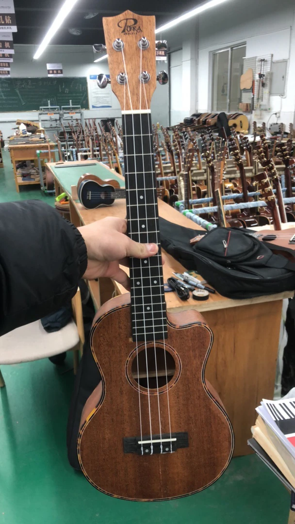 23-26寸小吉他儿童款尤克里里电箱款小四弦古典吉他儿童吉他