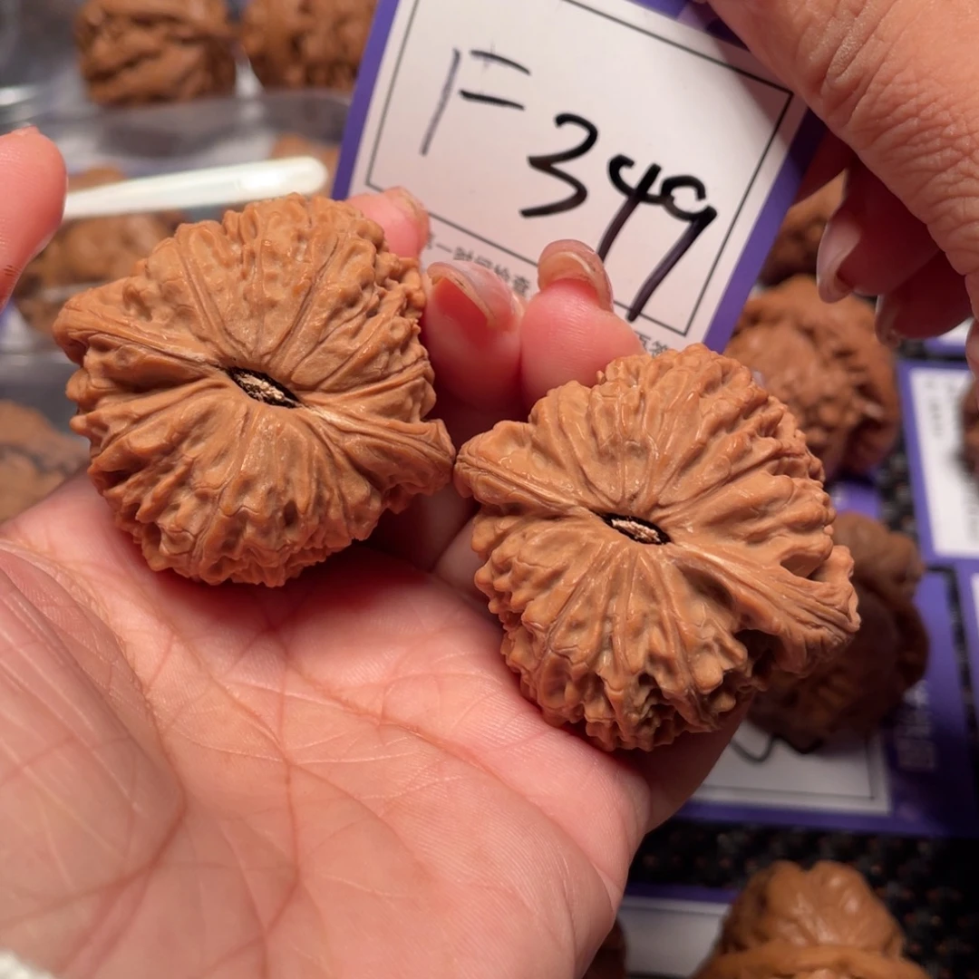 桃核把件349号南疆石43