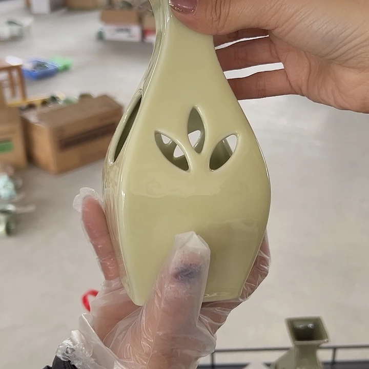 青瓷小米茶器龙泉青瓷