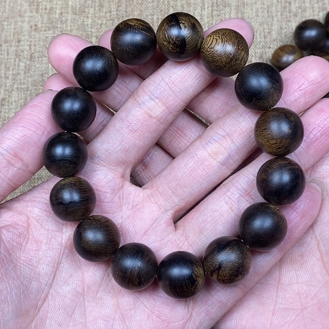 沉香手串越南芽庄白棋楠