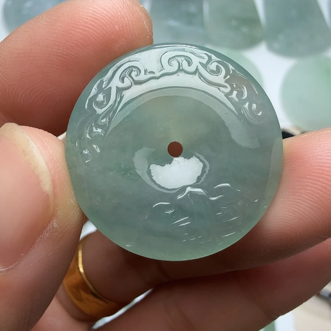 翡翠未镶嵌颈饰天然缅甸翡翠A货冰种仿古平安扣