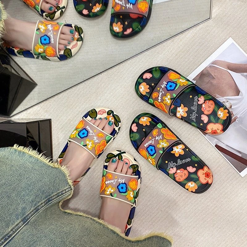 拖鞋女居家外穿少女风花朵夏季防滑一字拖网红平底浴室卡通防滑