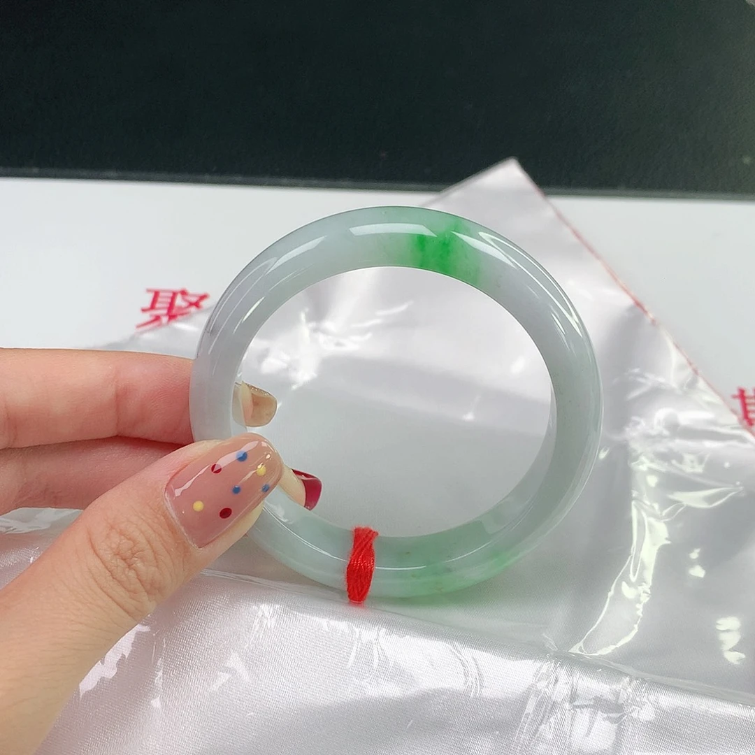 未镶嵌手镯翡翠504