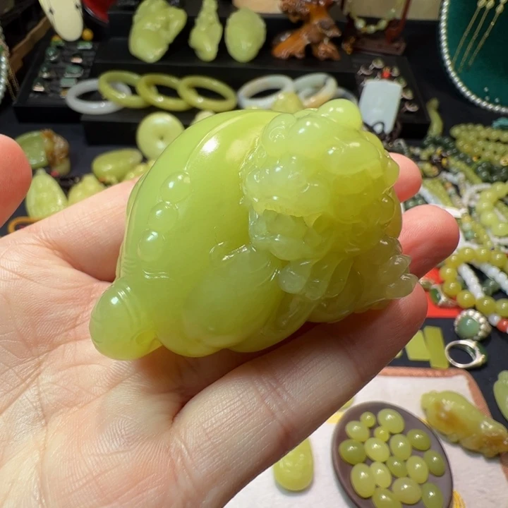 和田玉（黄玉）颈饰未镶嵌