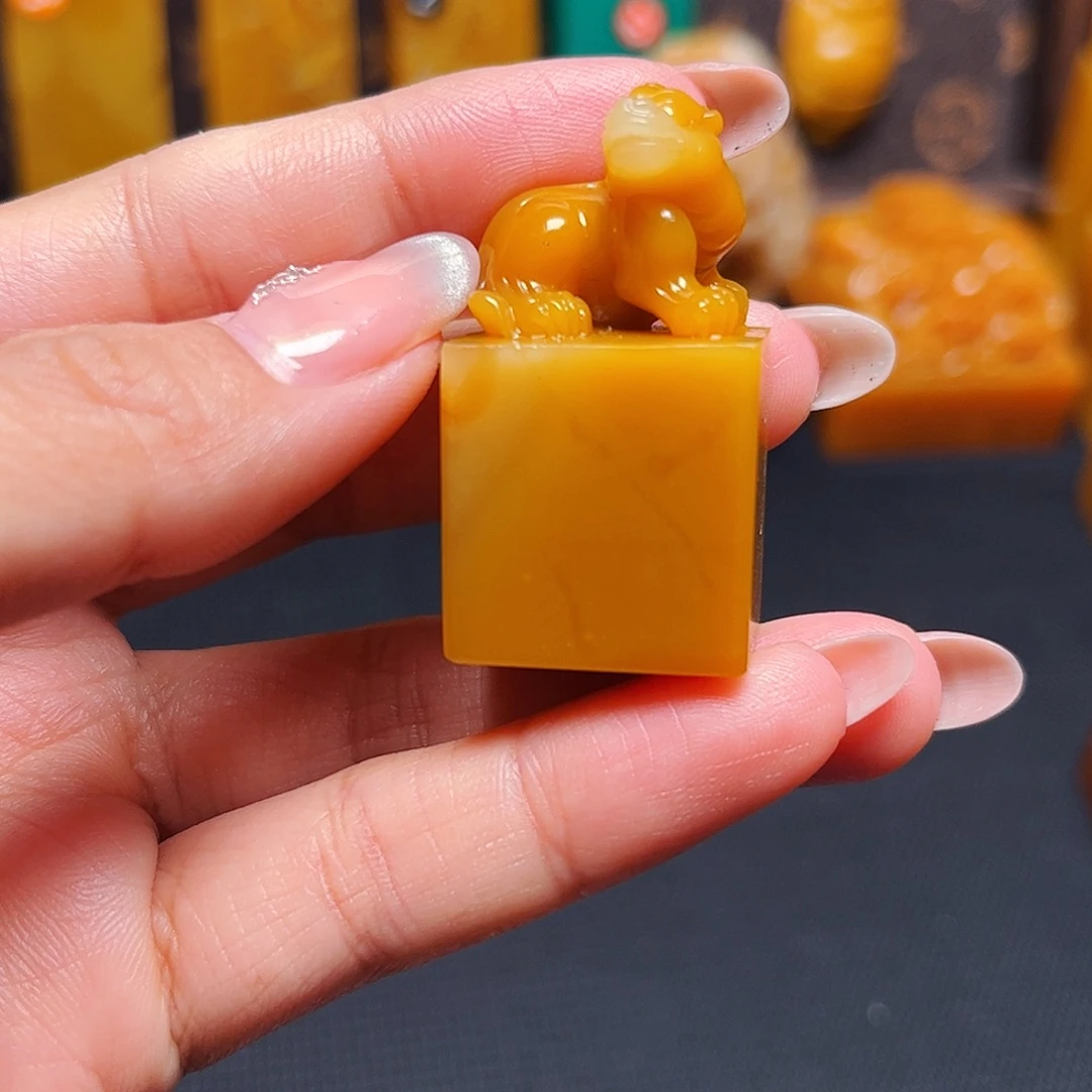 田黄石石雕石雕石雕