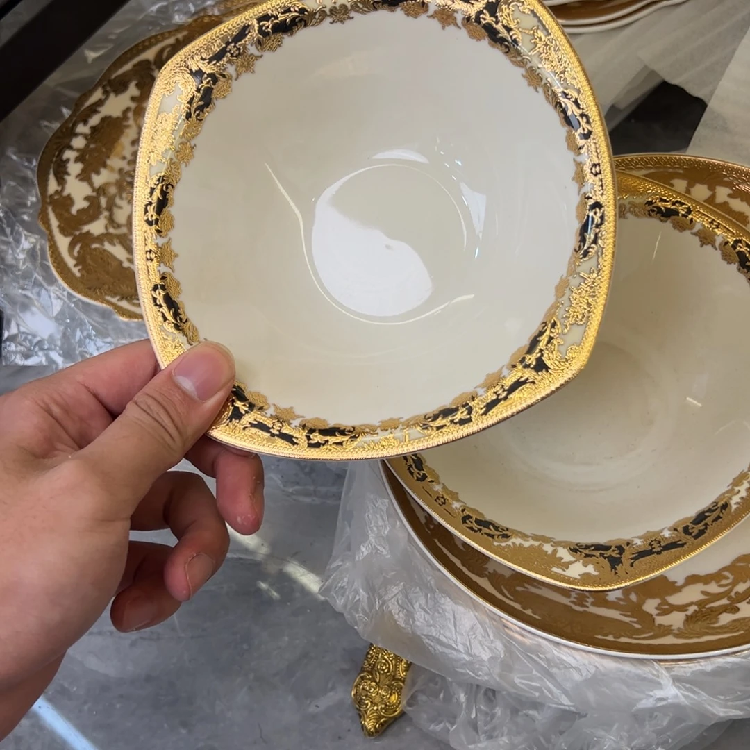 瓷片6.8寸水果碗两个一单尾单无底标