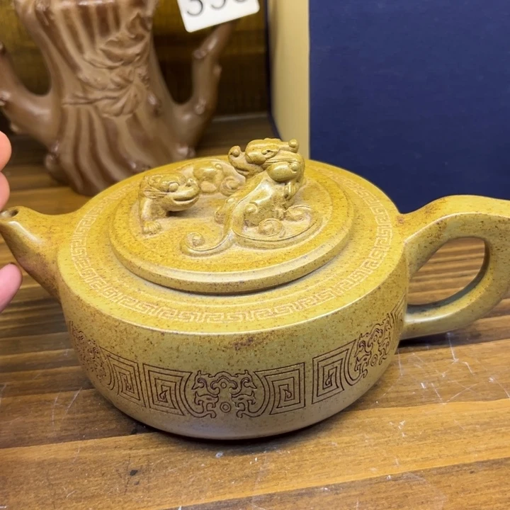 紫砂壶等艺术精品