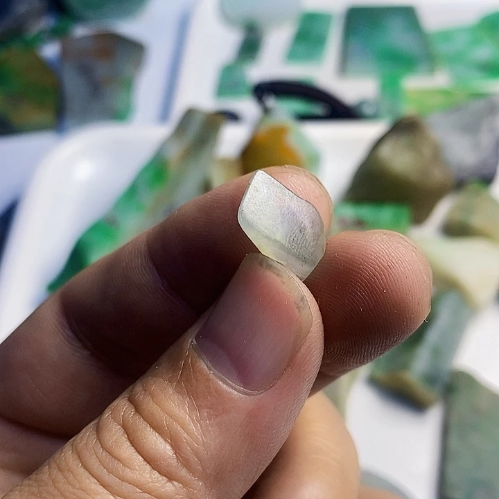 翡翠散珠天然翡翠A货挂件