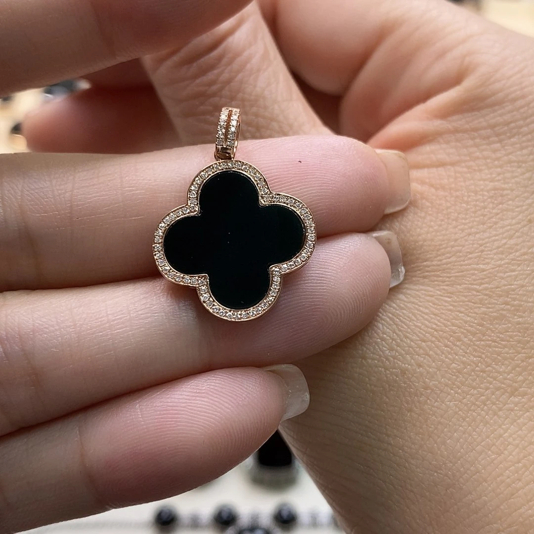 翡翠颈饰18K金镶嵌墨翠