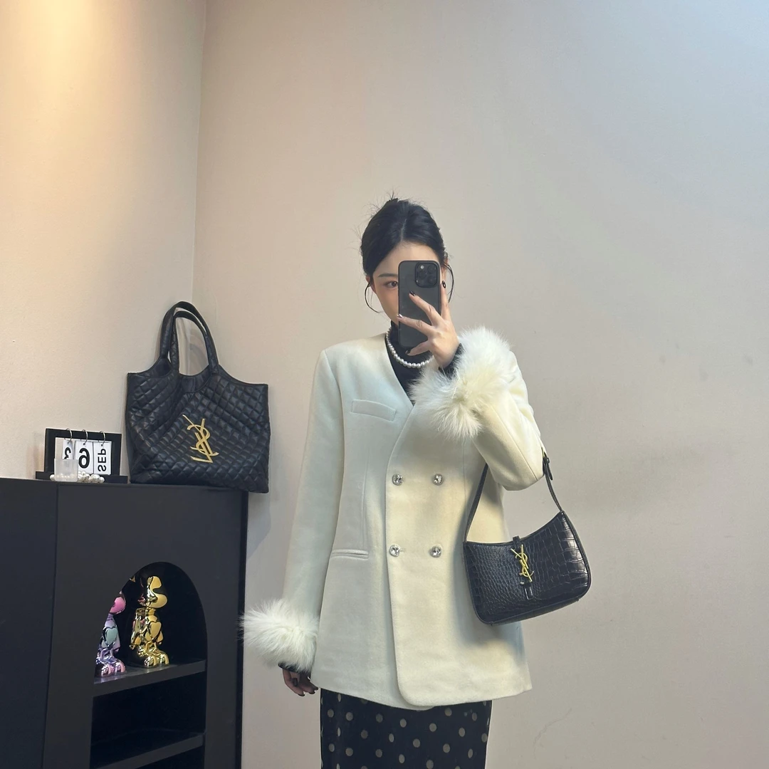 拼接V领冬季毛呢外套加棉轻奢小众西装小香风