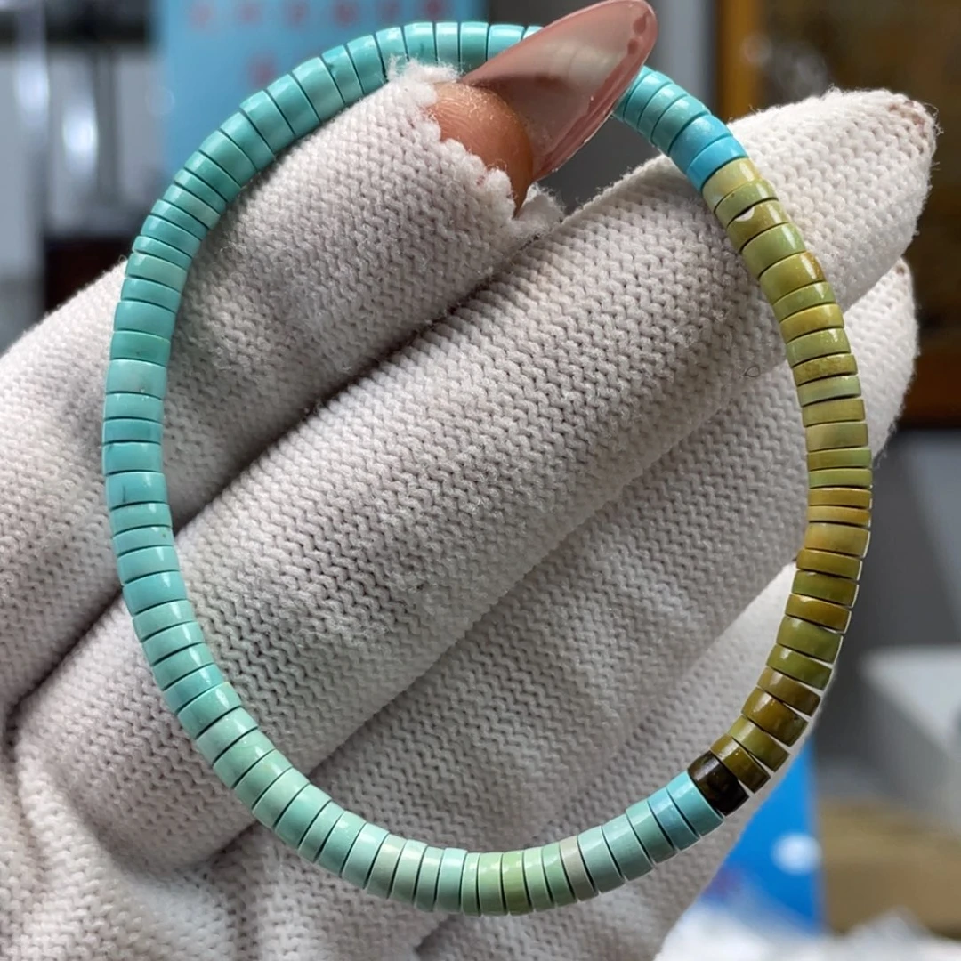 绿松石未镶嵌挂件