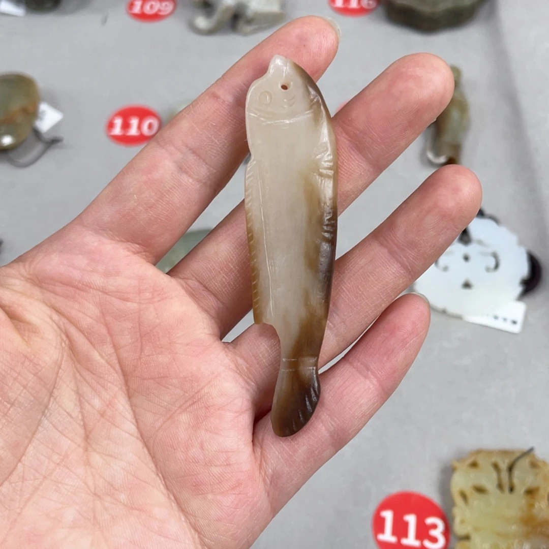 和田玉（糖玉）颈饰未镶嵌