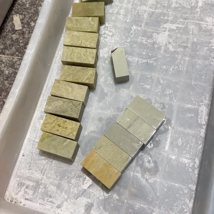 青田石用****5新矿印石如图