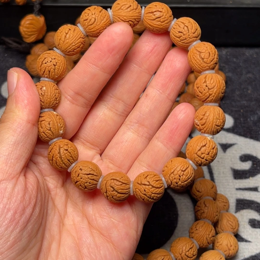 桃核手串龙纹桃核绣球13