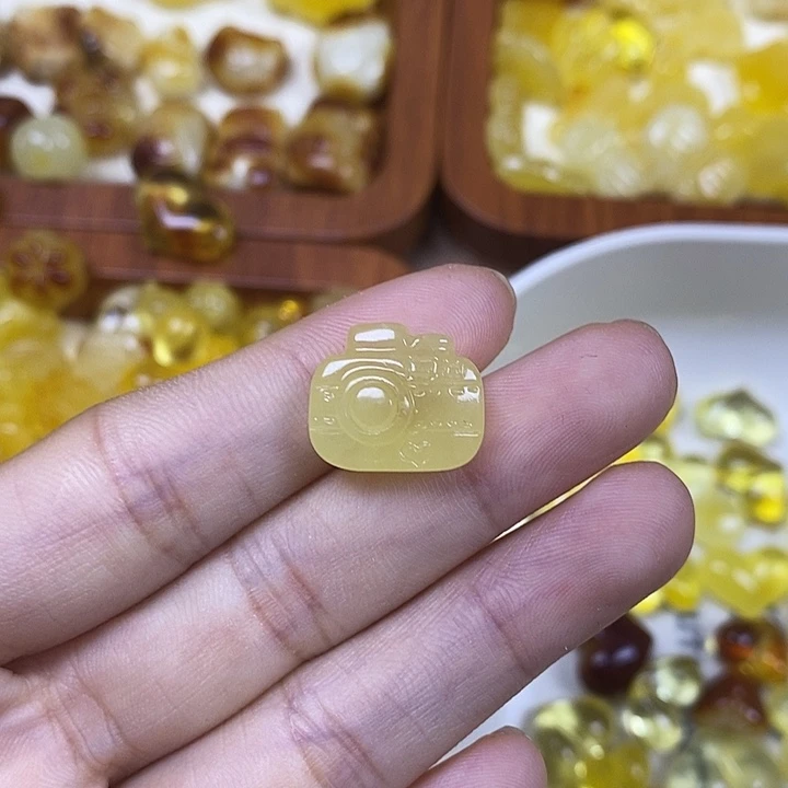 吊坠橄榄核照相机74